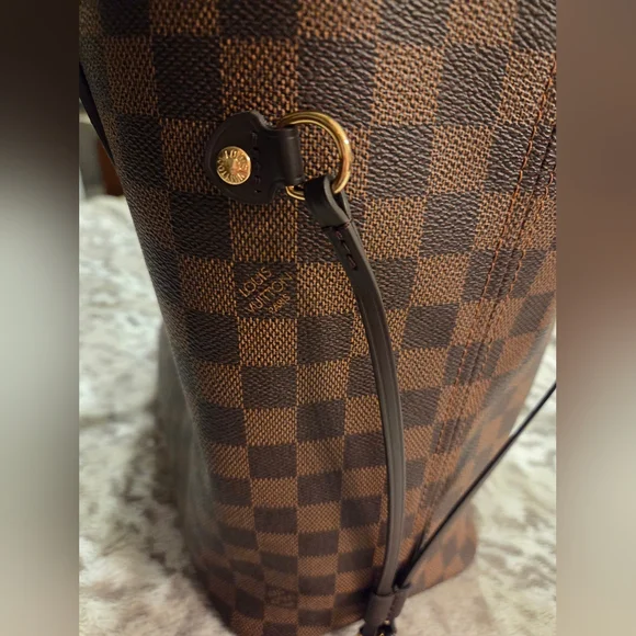 Louis Vuitton Neverfull MM Damier Ebene Rose Ballerine - Picture 10 of 16